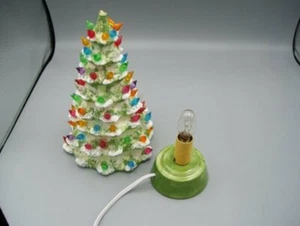 Small Green and White Ceramic Xmas Tree - Picture 1 of 4