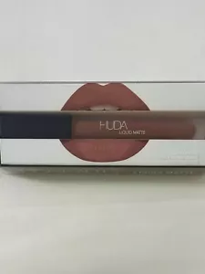 Lápiz labial líquido mate HUDA BEAUTY - Imagen 1 de 26