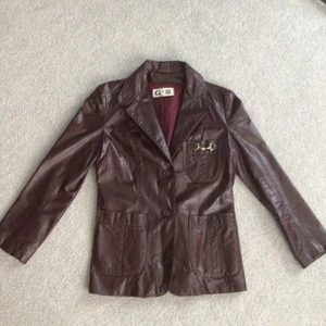 Vintage Burgunderrot G-III Mod Leder Kerbkragen 2 Knopf Blazer Jacke Damen S - Bild 1 von 11
