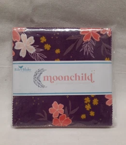 Moonchild de Fran Gulick para Riley Blake Designs ~ Paquete de dijes de edredón de 5" Nuevo en paquete - Imagen 1 de 10