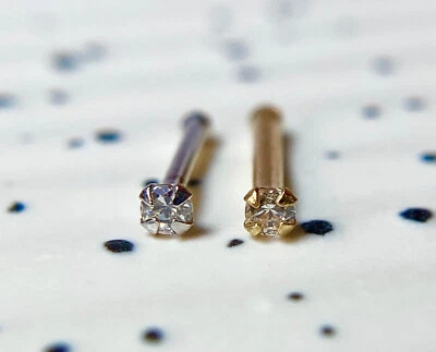 Perno de nariz gema transparente de oro blanco o amarillo de 14kt, calibre 18 (18g) o calibre 20 (20g) Foto 1 de 4