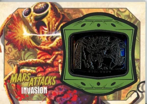 2013 Topps Mars Attacks Invasion Medallion Relic MM5 MM-5 High Voltage Execution - Picture 1 of 2