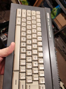 Amstrad Cpc 6128 QWERTY Keyboard 100% Functional No Player, Screen & Disc 25 - Picture 1 of 11