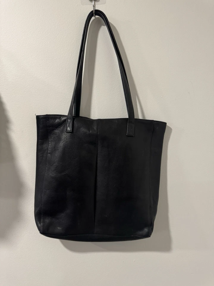 Le Donne Leather Spruce Shopper Tote Black | Full-Grain Colombian Leather - Image 1 of 4