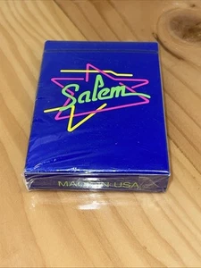 Baraja de cartas recubierta de plástico Salem Cigarettes sellada de colección - Imagen 1 de 4