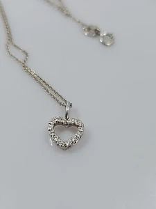 18kt.w.g.Diamond Pendant On a 14kt W.g. Chain 17 Inch - Picture 1 of 4