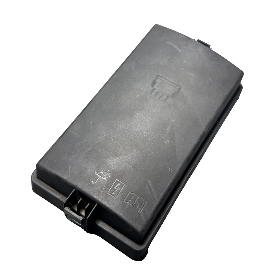 FUSE BOX UPPER COVER 2019-2025 VOLKSWAGEN JETTA OEM - Image 1 of 4