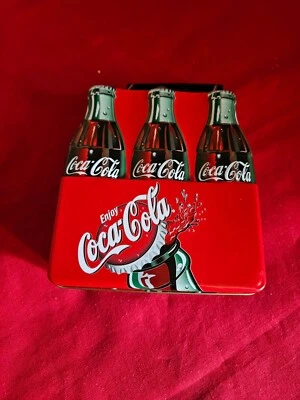 Coca-Cola Lunch Box, 6x5x3, In perfect condition. - Image 1 of 4