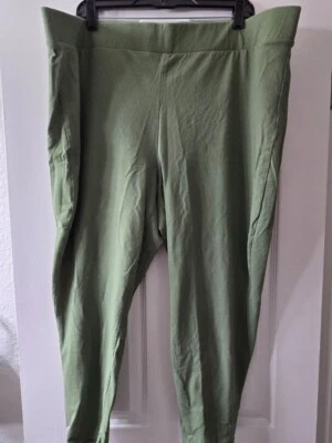 Legging Torrid Recortado Verde Sólido Talla Grande 5 Athleisure Cómodo Foto 1 de 3