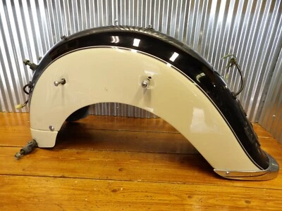 96-98 Yamaha Royal Star XVZ1300 XVZ13LT BLACK WHITE REAR FENDER 4YE-Y2161-10-0 - Image 1 of 4