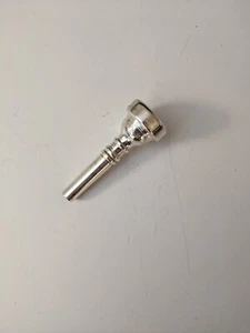 Vincent Bach Corp. Trumpet Mouthpiece 10.5E New - Picture 1 of 1