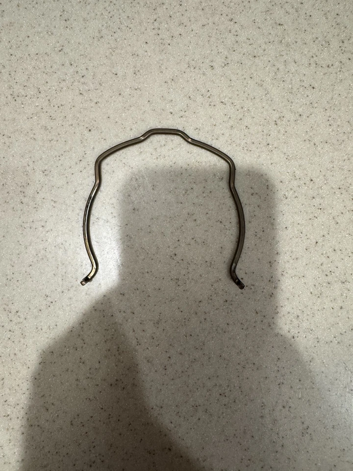 Tubo de carga BMW C clipe M135i M235i 435i M2 N54 N55 335i 535i 535xi 335xi 135 - Imagem 1 de 1