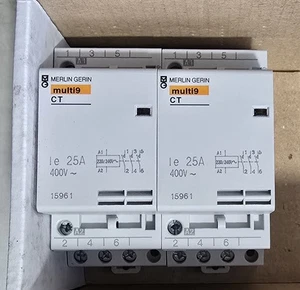 CONTACTORES MERLIN GERIN 25A/3POLOS - 15961 - 2 UNIDADES - Imagen 1 de 10
