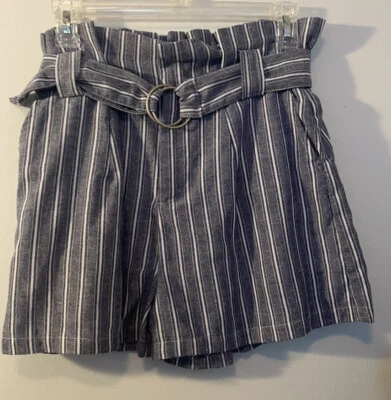 Pantalones cortos “Exuberantes” Paperbag -S Foto 1 de 2