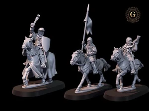 Mounted 14C Command Set 1 28mm Unpainted Wargame & Collectors Miniatures - Picture 1 of 5