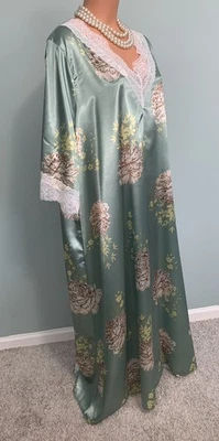 NUEVO Camisón Lencería Largo Satinado Brillante Encaje 1X Tumbona Bata Caftán Foto 1 de 4