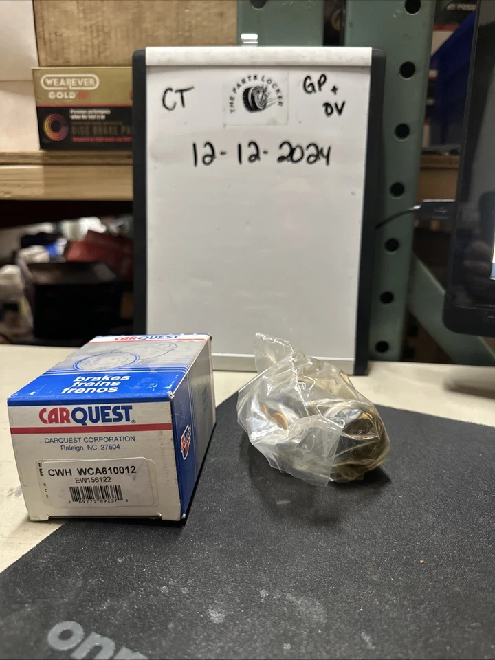 Цилиндр барабанного тормоза колеса CARQUEST WCA610012 подходит для 02–05 Kia Sedona - Изображение 1 из 1