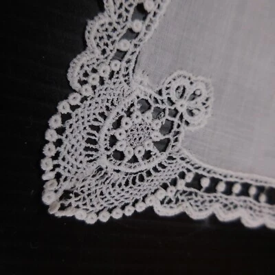 Tischset Vierkantig Seide Weiß Spitze Blume Jugendstil Handgefertigt Frankreich - Bild 1 von 4