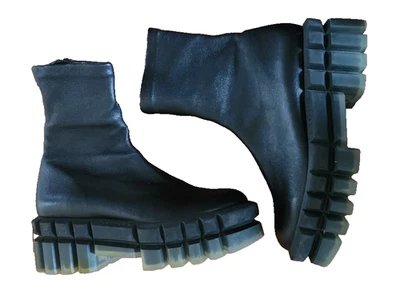 ROBERT CLERGERIE "Gimmy" Black Calfskin Leather Lug Sole Booties 7.5/37.5 $1,580 - Image 1 of 4