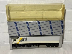 1:50 Conrad 4130 MAN Super Truck & Tri-Axle Van Trailer Original Box NOS - Picture 1 of 12