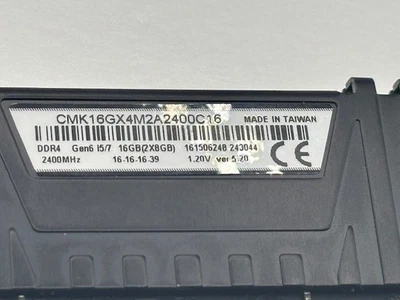 Corsair Vengeance LPX 8GB (1x8GB) PC4-19200 (DDR4-2400) CL16 CMK16GX4M2A2400C16 - Image 1 of 3