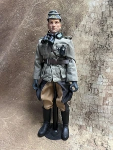 FIGURA DE ACCIÓN DRAGÓN 1:6 Stanislas Kolzig Oberleutnant Oficial de Reconocimiento - Imagen 1 de 4