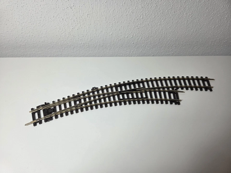 Piko Bogenweiche Links H0 A-Gleis NEU Unbenutzt - Bild 1 von 1