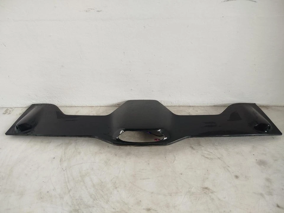 NIO ET7 Elektro Dachverkleidung vorn vom LIDAR Radarsystem und autonom Kameras - Bild 1 von 4