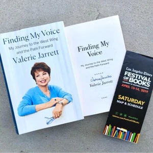 Valerie Jarrett Signed 2019 Book Finding My Voice HC Pres Obama Senior Advisor - Picture 1 of 8