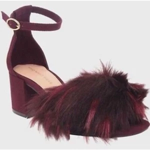 NEU WHO WHAT WEAR Geneva Kunstfell Schuhe - Bild 1 von 3