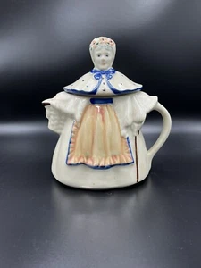 Shawnee Granny Ann tea pot with lid. Pink apron, blue polka dot shawl. - Picture 1 of 7