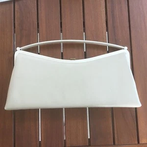 Bobbie Jerome cremefarbenes Leder Baguette oder Clutch mit wandelbarem Griff Vintage - Bild 1 von 12