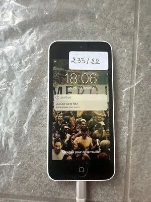 Apple iPhone 5C - 16 GB - Codice Bloccato - Immagine 1 di 2