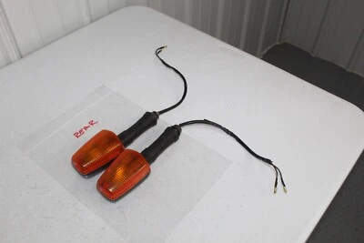 Yamaha Radian YX600 1989 juego de intermitentes direccionales delanteros YX 600 86 87 88 89 Foto 1 de 4