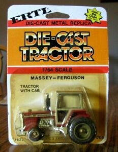 Massey Ferguson MF 2775 Row Crop Tractor 1970's Ertl Toy #1622 Die Cast 1:64