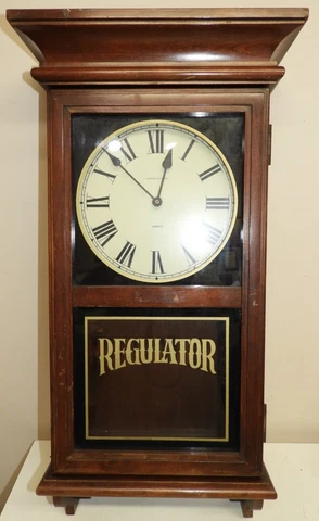 Hamilton Clock Company Regulator Clock Made in USA Cover