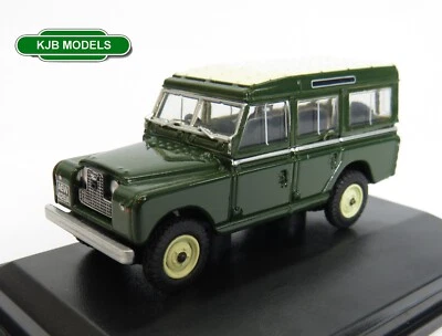 OO Gauge Oxford Diecast 1:76 76LAN2002 Bronze Green Land Rover Series II - Image 1 of 2