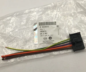 Heater Motor Resistor Wiring Harness Repair For Vauxhall Corsa Adam 95508692 - Picture 1 of 13