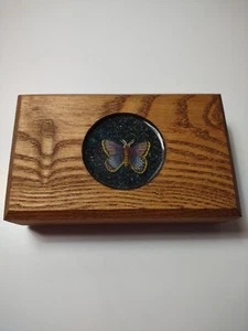 Vintage Handmade Wooden Brown Box With Inlayed Butterfly On Top Signed Piece - Picture 1 of 6