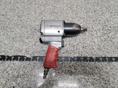 Husky H4140 1/2" Pro Impact Wrench 500 ft lbs Torque Pneumatic Air Tool - Image 1 of 4