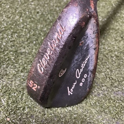 Cleveland Tour Action 900 52° Gap Wedge RH | Golf Pride Grip - Image 1 of 4