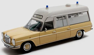 resin-modelcar 1/43 MERZEDES 200/8 VISSER AMBULANCE WESTERBAAN DEDEMSVAART (NL) - Picture 1 of 1