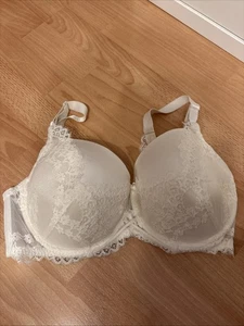 HUNKEMÖLLER Vorgeformter BH Gösse 85F Mit Bügel Spitze Weiß Neu - Bild 1 von 7