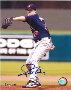 JOE NATHAN MINNESOTA TWINS SIGNED PHOTO w/ COA - Picture 1 of 1