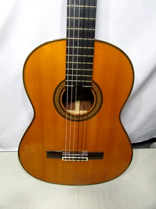 YAMAHA G-240II classical guitar - Picture 1 of 22
