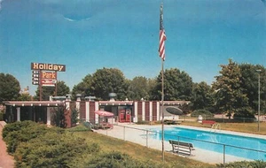 Holiday Trav-L Park North Platte Nebraska NE Postcard - Picture 1 of 2
