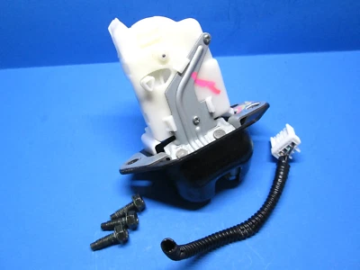 Actuador de bloqueo de puerta levadiza Nissan Leaf 2011-2017 90502-ZN90A OEM Foto 1 de 4