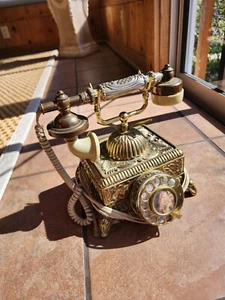 Vintage Baroque Princess Telephone Made In Taiwan Serial No. 122096 By Evertone - Picture 1 of 11