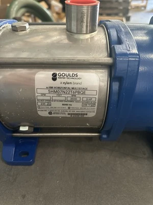 Bomba de refuerzo multietapa Xylem Goulds Water Technology 5HM07N22T6PBQE e-HM Foto 1 de 4
