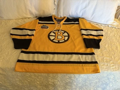 Camiseta deportiva de hockey clásica de invierno Boston Bruins Reebok NHL para hombre XL amarilla 2010 Foto 1 de 4